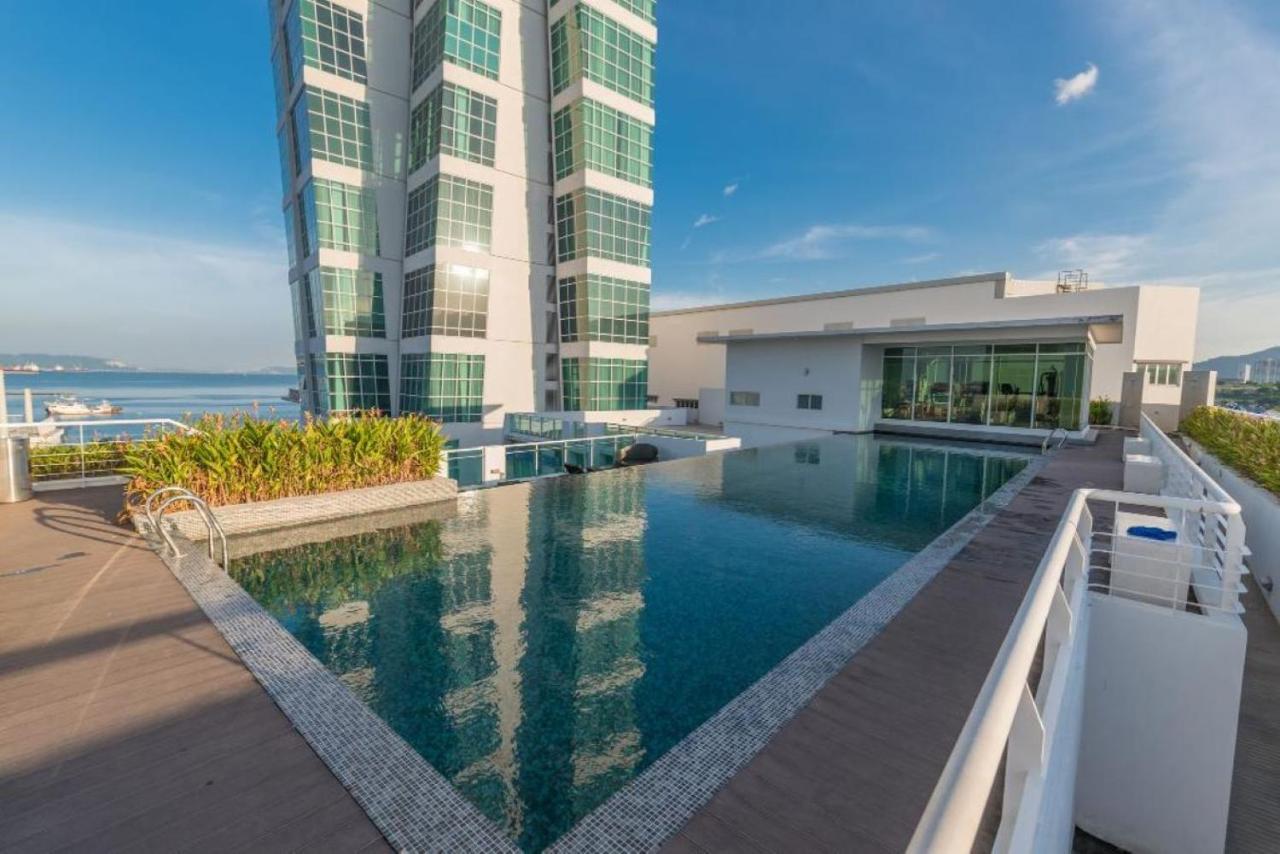 Maritime Luxury Suites Georgetown Exterior foto